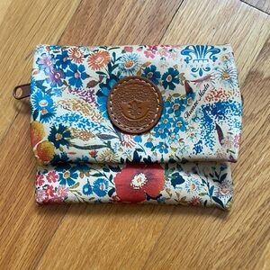 Multicolor Floral Key & Card Holder